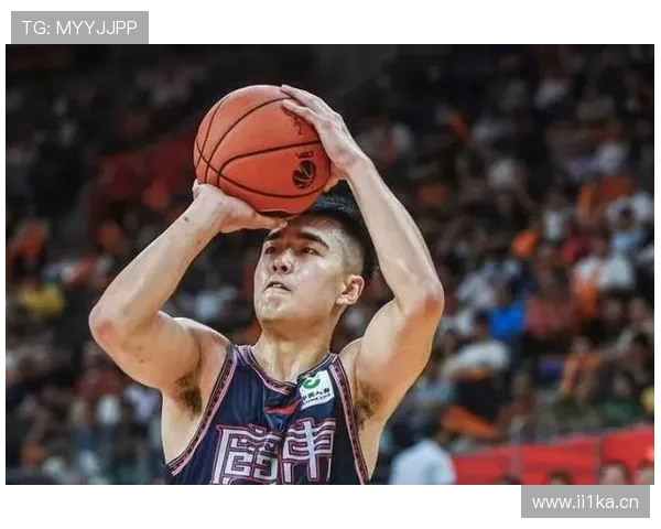 奎因42分7板8助广东升第二 奎因42分7板8助广东升第二